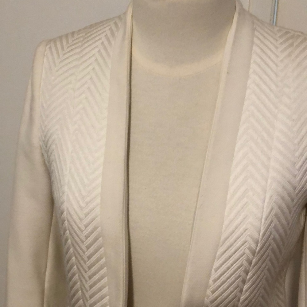 H&M Blazer - Picture 2 of 15